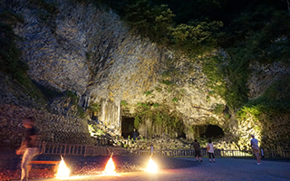 Genbudo Caves Image